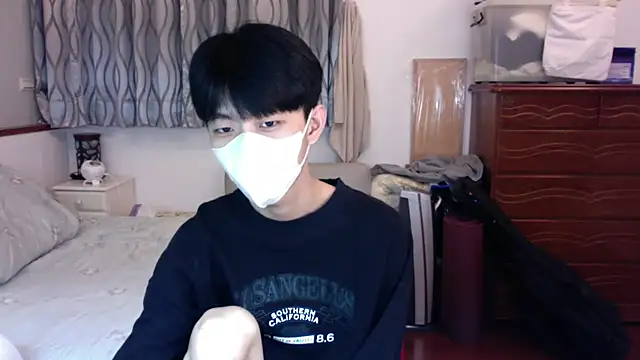 kai101010's cam snapshot