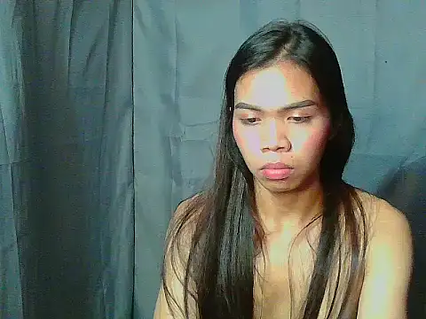 asian_reyanxxx's cam snapshot