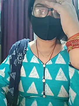 Aishwaryaa_69 live sex cam