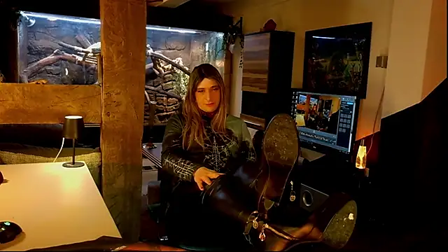 DYasmin69 live sex cam