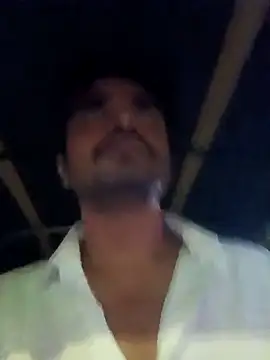 puneriboy32 live sex cam