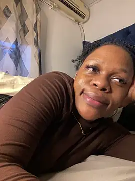 Boneca25 live sex cam