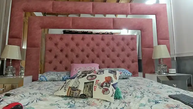 briana_wonder69xxx live sex cam