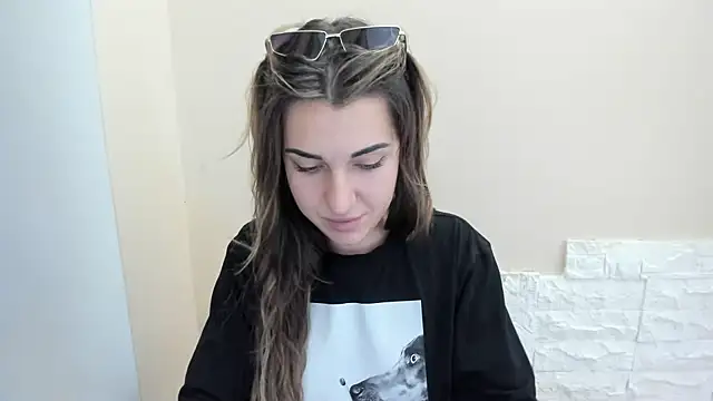 Summmmersky live sex cam