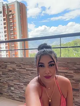 emma_andrew1 live sex cam