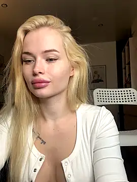 Vladamais live sex cam