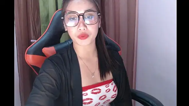 Chubby_HotLady live sex cam