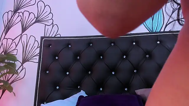 Sweet_Ariadna_ live sex cam