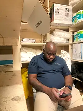 africandickxxl live sex cam