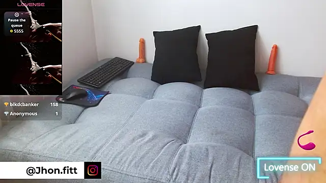 Mercury_muscle live sex cam