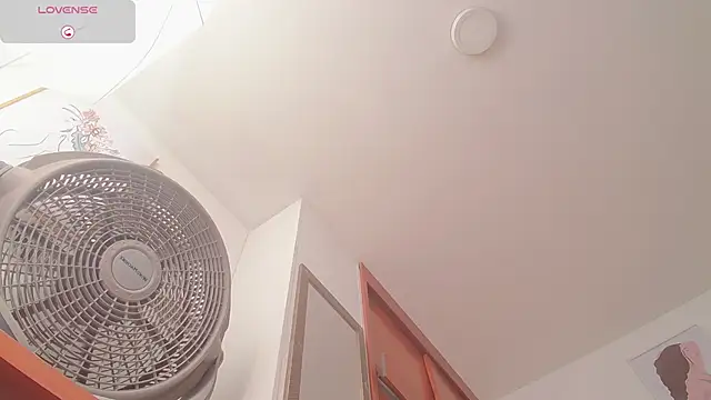 Miley_Baker live sex cam