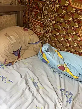 Sextigr2003 live sex cam