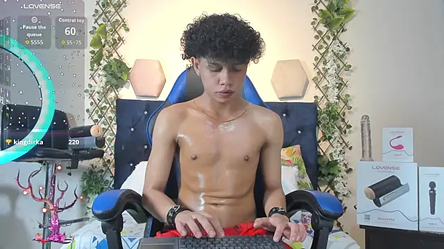 _taylor_black live sex cam