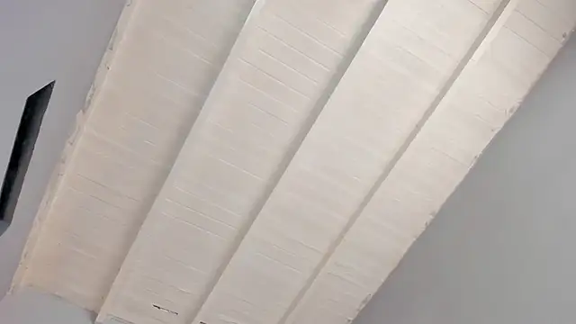 Swt_skinny_ live sex cam