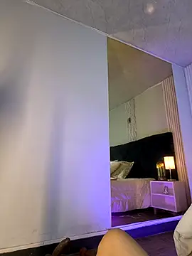 MollyCruz live sex cam