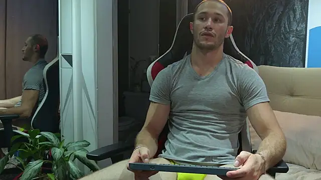 AxelFairchaild live sex cam