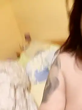 Szilvi93 live sex cam