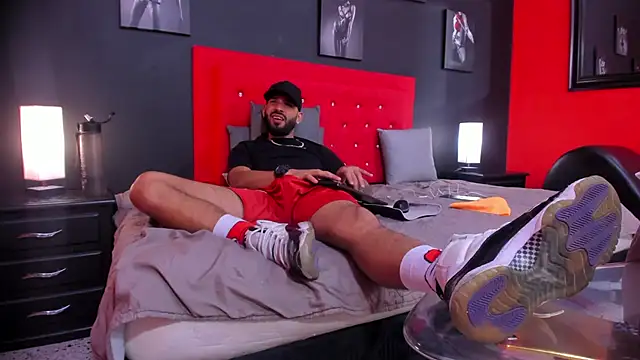 Thiagogomez live sex cam