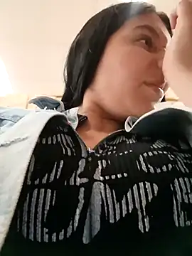 __Antonella's cam snapshot