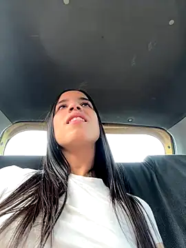 Praga_Pink live sex cam