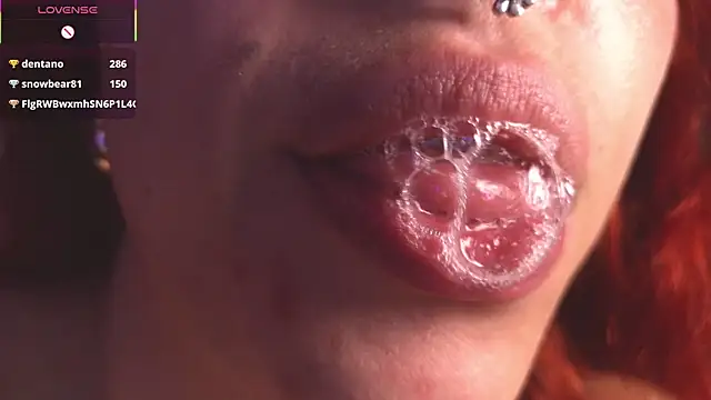 bri_von_dhara__'s cam snapshot