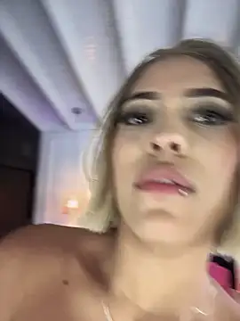 MystiqueXXX live sex cam