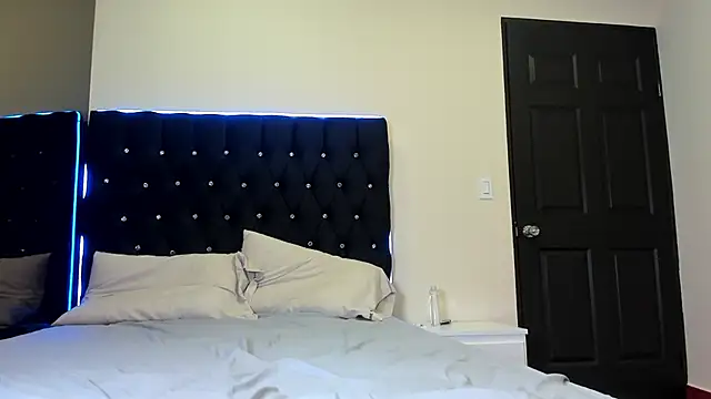 Blissyluv's cam snapshot