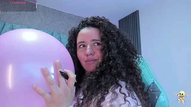 Valeria__soler live sex cam