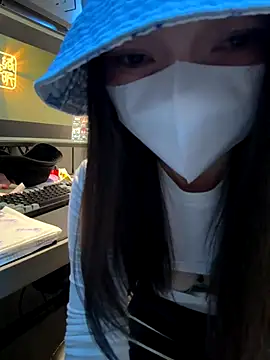 nideanbaby's cam snapshot