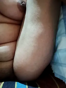 LOVE-VIKA live sex cam