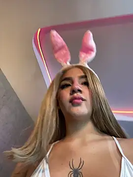 amber_riix's cam snapshot