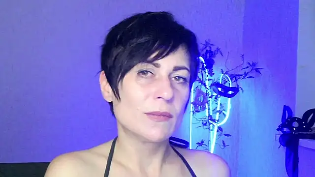 Ashley_Brookss's cam snapshot