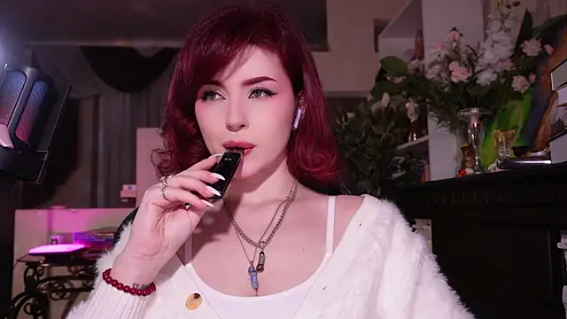 Chriss_Fox's cam snapshot