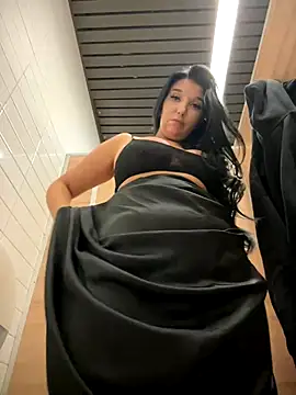 Tisha_Busty live sex cam