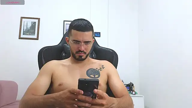 Massimoo_07 live sex cam