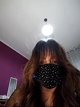 Akemi_rossi live sex cam