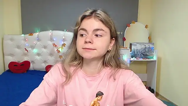 TinaRedly's cam snapshot