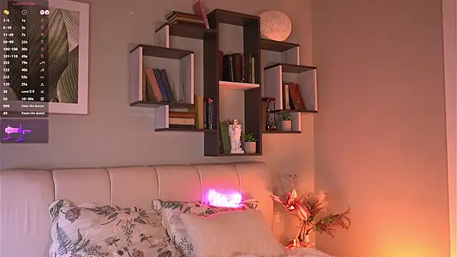 MiaBanger's cam snapshot