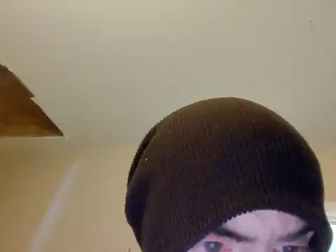 Huntzg23's cam snapshot