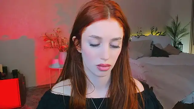 ChristinaConteeree live sex cam