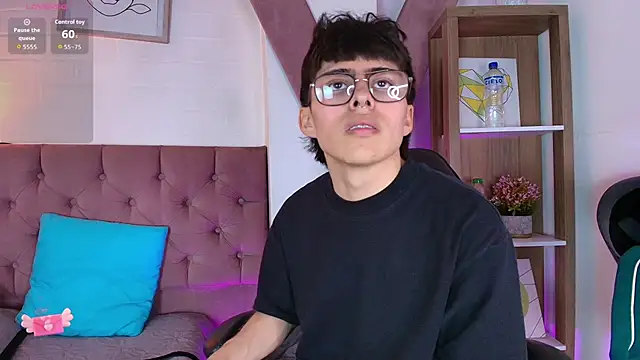 PepperTwink's cam snapshot