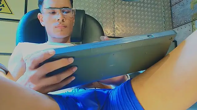 PeterSanders1's cam snapshot