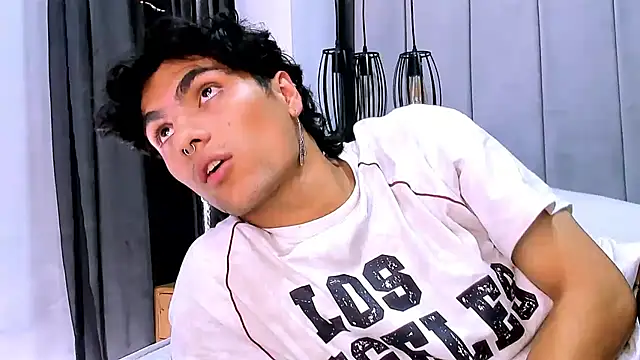 MattFiore's cam snapshot