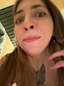 Sunny___Bunny live sex cam