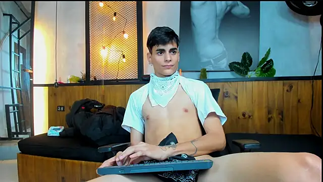 Dani_mc1's cam snapshot