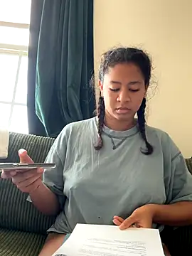 AshleyLoveee live sex cam