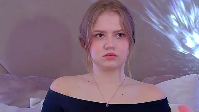 SelinSwarovski live sex cam