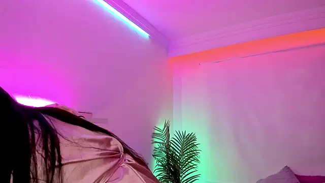 Gloomydoll's Stripchat show and profile