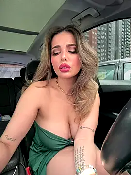 Alirawrz live sex cam