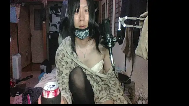 rina_nyanxxx live sex cam